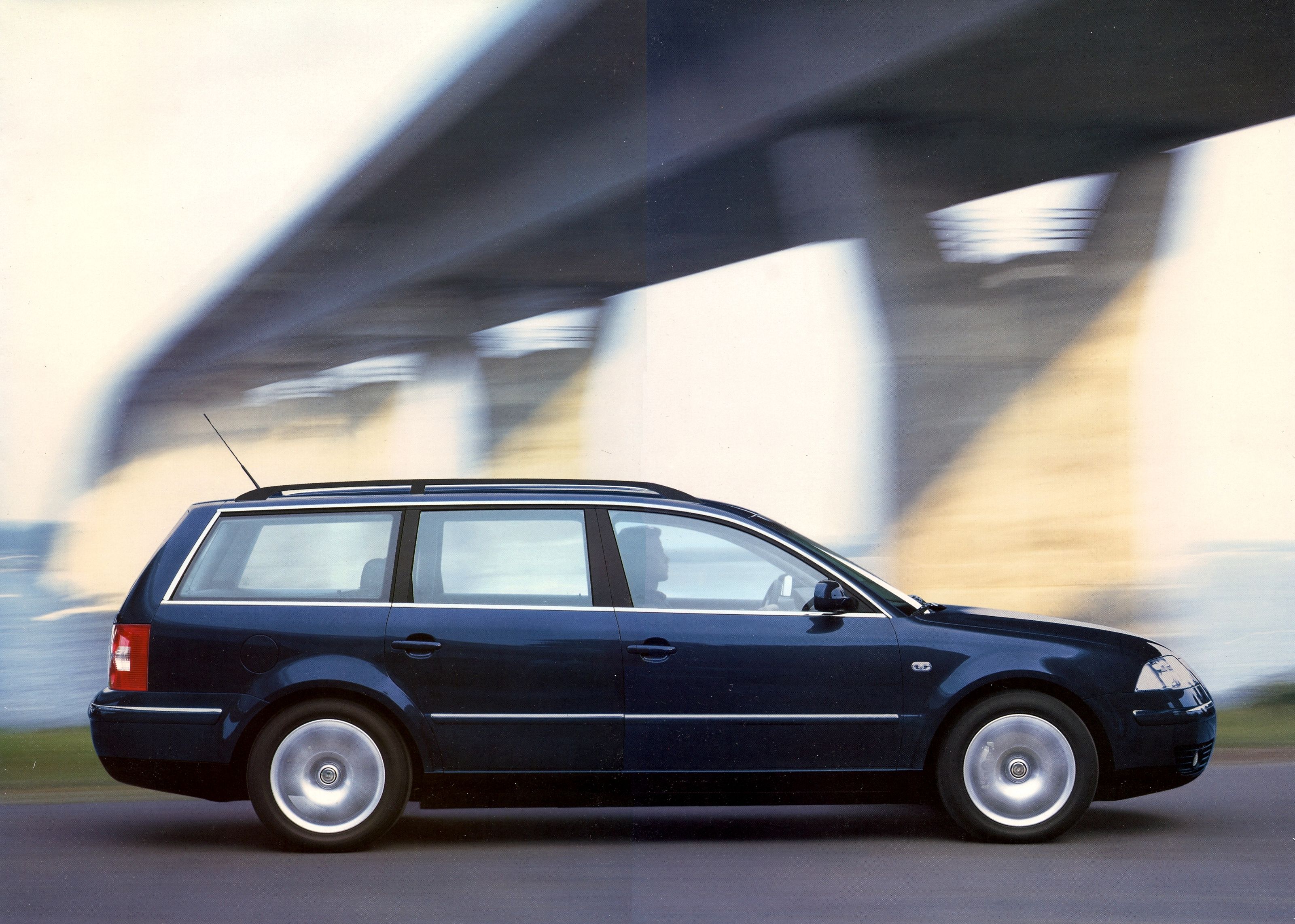 Фольксваген пассат 5 универсал. Volkswagen Passat универсал 2000. Volkswagen Passat b5 2005 универсал. VW Passat b5 Wagon. Фольксваген Пассат универсал 2005.